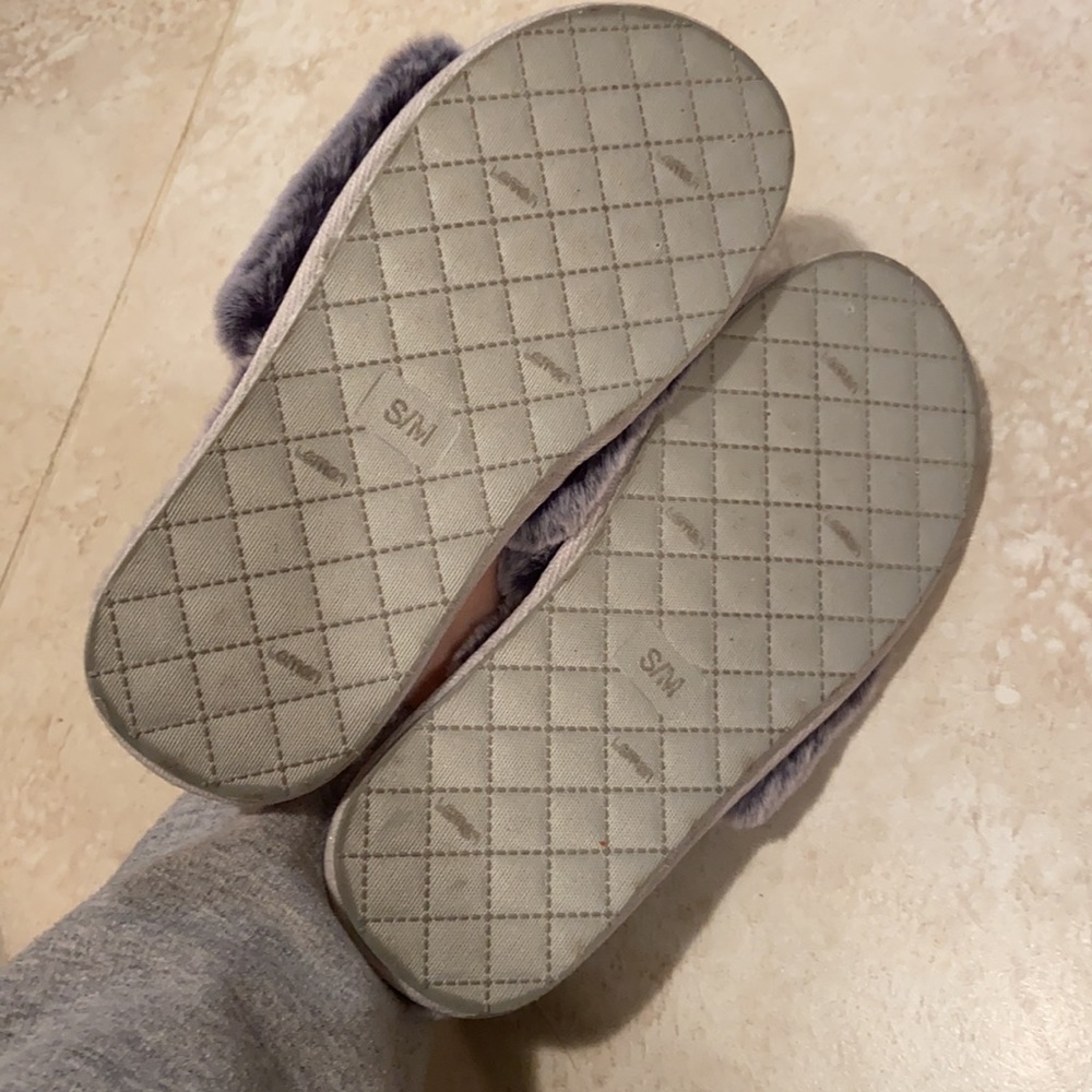 Furry Slippers - Picture 3 of 5